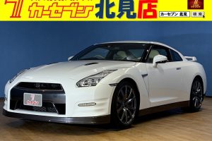 日産　GT-R　プレミアムエディション　4WD　ユーザー買取車　純正ナビ　フルセグ　