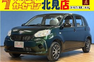 トヨタ　パッソ　X S　 4WD　ワンオーナー／衝突軽減／CDオーディオ／シートヒーター