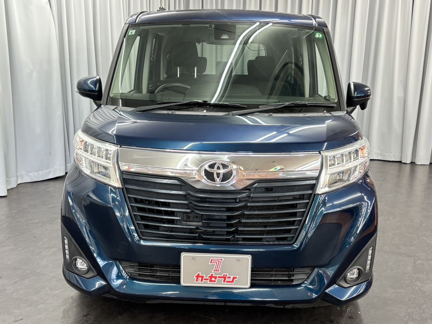 ルーミー　正面