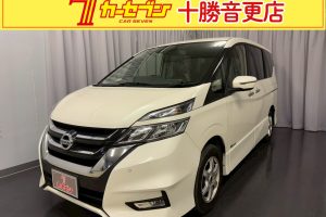 セレナ　2.0ハイウェイスター　プロパイロットエディション　4WD　8人　フルセグナビ　クルーズコントロール　リアクーラー