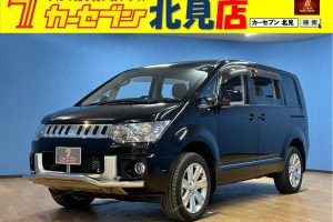 三菱　デリカＤ:５　Ｄ　パワーパッケージ　バックカメラ／クルーズコントロール／両側電動スライドドア／シートヒーター／エンジンスターター／ＥＴＣ／スペアキー／オートライト／Ｂｌｕｅｔｏｏｔｈ／電動格納ミラー／フロントフォグランプ