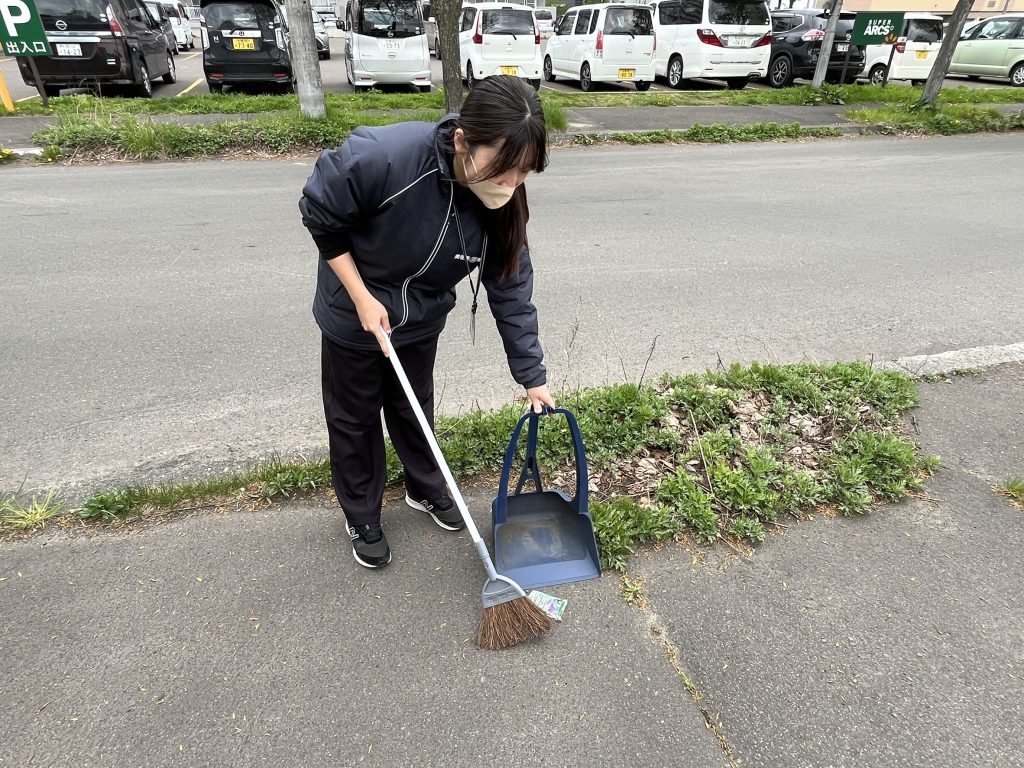 2025年4月 毎年恒例、地域清掃をスタート！②