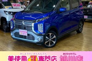 三菱 eKクロス Ｇプレミアム ４ＷＤ 9インチナビ