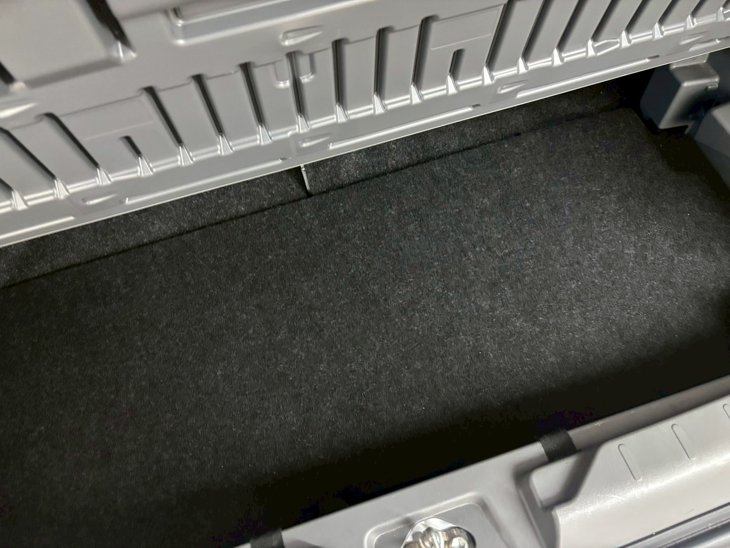 美使用軽江別店のお車をご覧いただき誠にありがとうございます！ご来店またはお電話やウェブでもご商談が可能ですのでご気軽にご相談くださいませ！