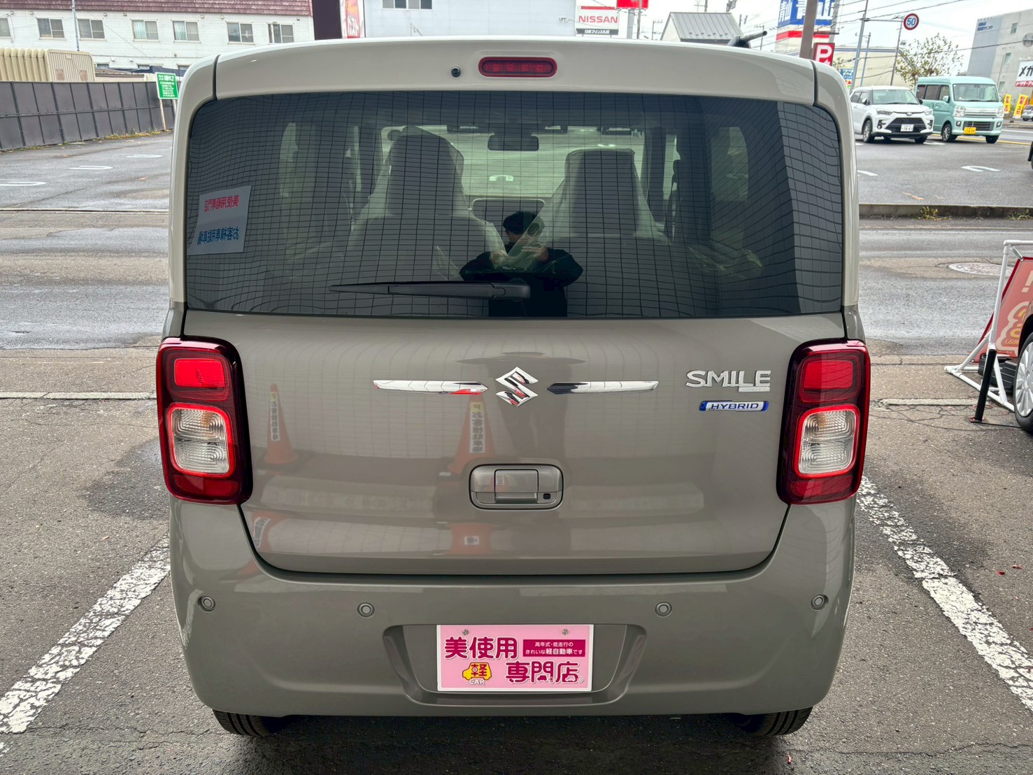 美使用軽江別店のお車をご覧いただき誠にありがとうございます!ご来店またはお電話やウェブでもご商談が可能ですのでご気軽にご相談くださいませ!