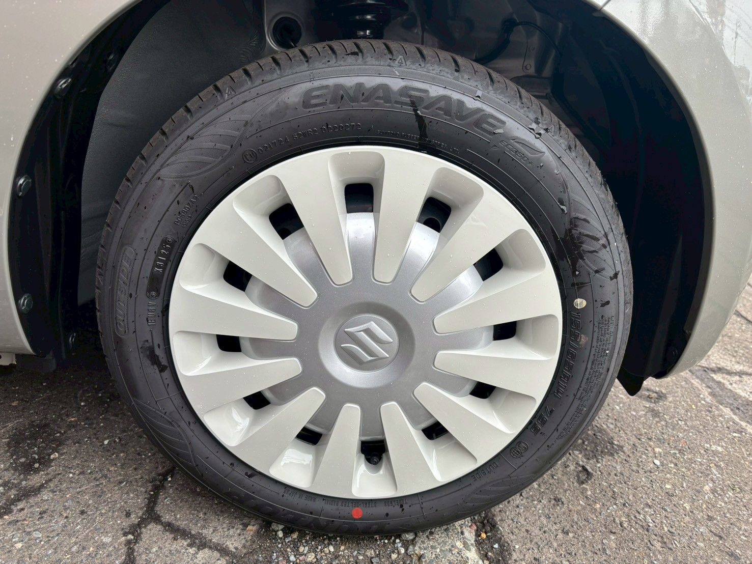 美使用軽江別店のお車をご覧いただき誠にありがとうございます!ご来店またはお電話やウェブでもご商談が可能ですのでご気軽にご相談くださいませ!