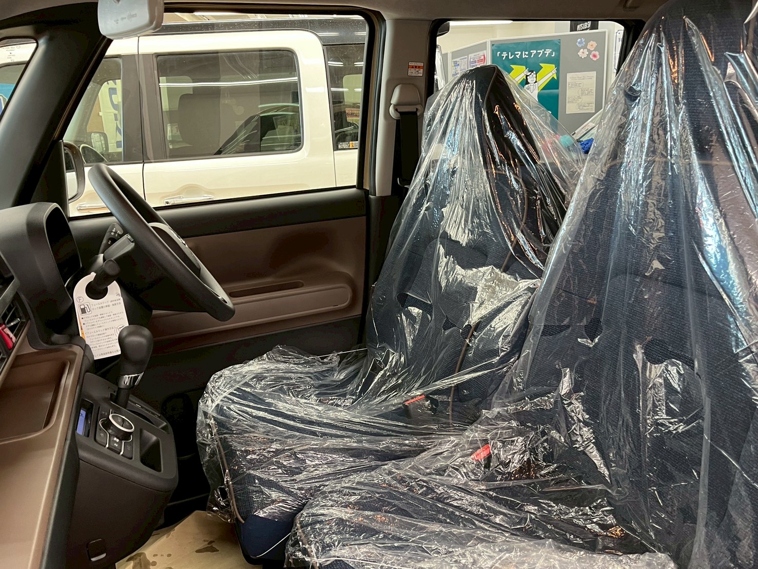 美使用軽江別店のお車をご覧いただき誠にありがとうございます!ご来店またはお電話やウェブでもご商談が可能ですのでご気軽にご相談くださいませ!