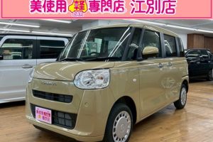 ダイハツ ムーヴキャンバス 660 セオリー X 4WD　両側パワスラ （サンドベージュメタリック）