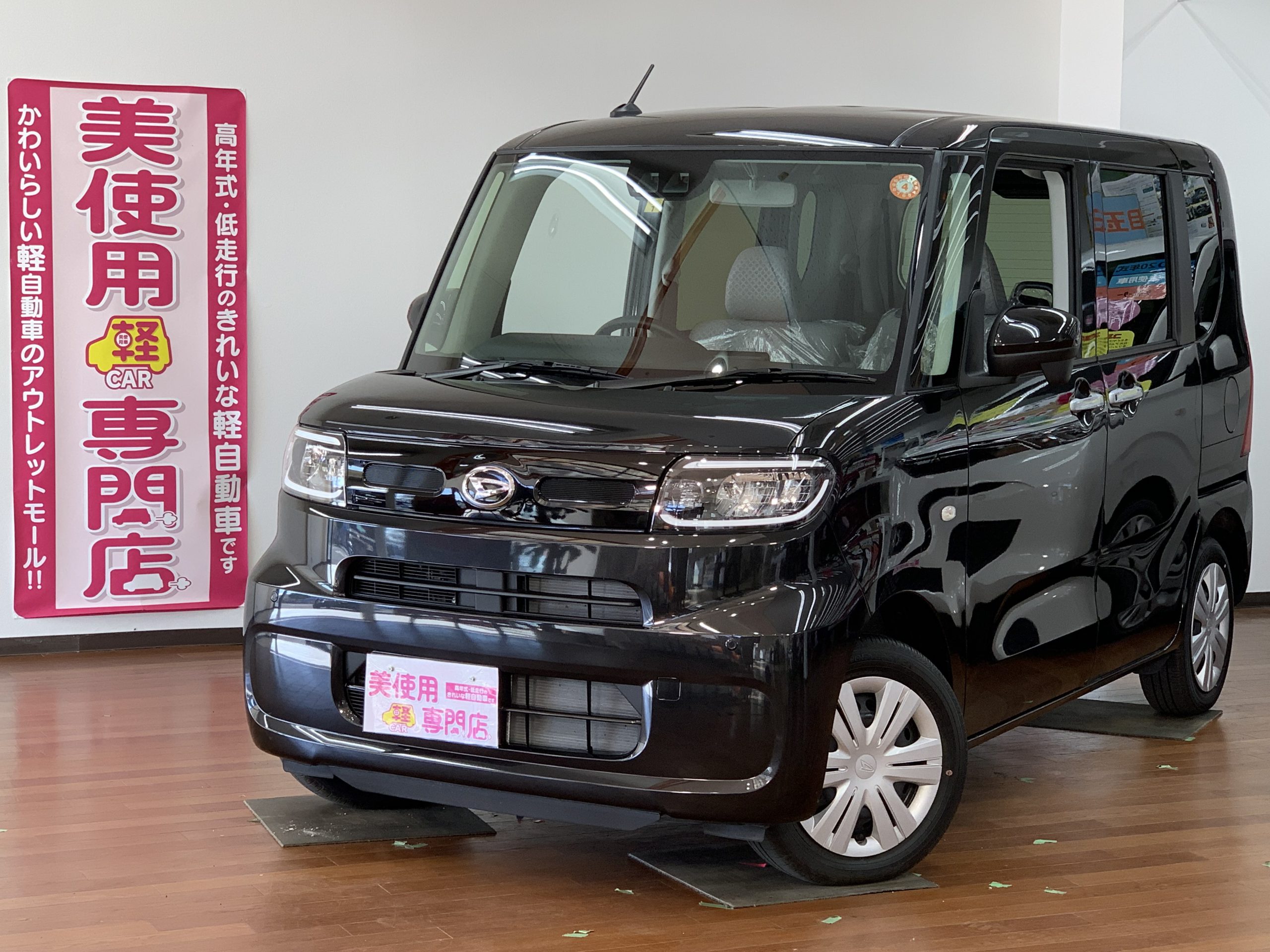 ダイハツ タント660 X 4WD Pスタート シートヒーター (ブラック)