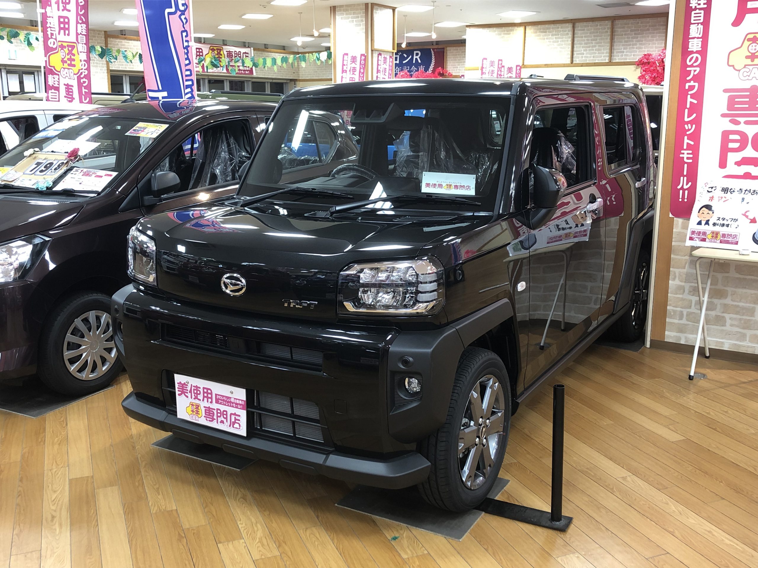 ダイハツ タフト Gターボ 4WD 届出済未使用車 バックカメラ LEDライト フォグランプ プッシュスタート シートヒーター 衝突被害軽減ブレーキ アイドリングストップ スカイフィールトップ