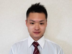 小林 翔