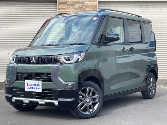 三菱 デリカミニ660 G プレミアム 4WD イージークローザー リアサーキュレーター (アッシュグリーンメタリック)