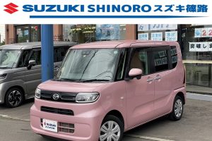 ダイハツ　タント　Xセレクション　４WD　衝突軽減ブレーキ　ナビTV