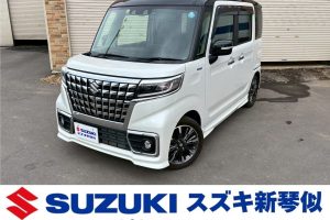 スズキ スペーシアカスタム ハイブリッドXS 4WD