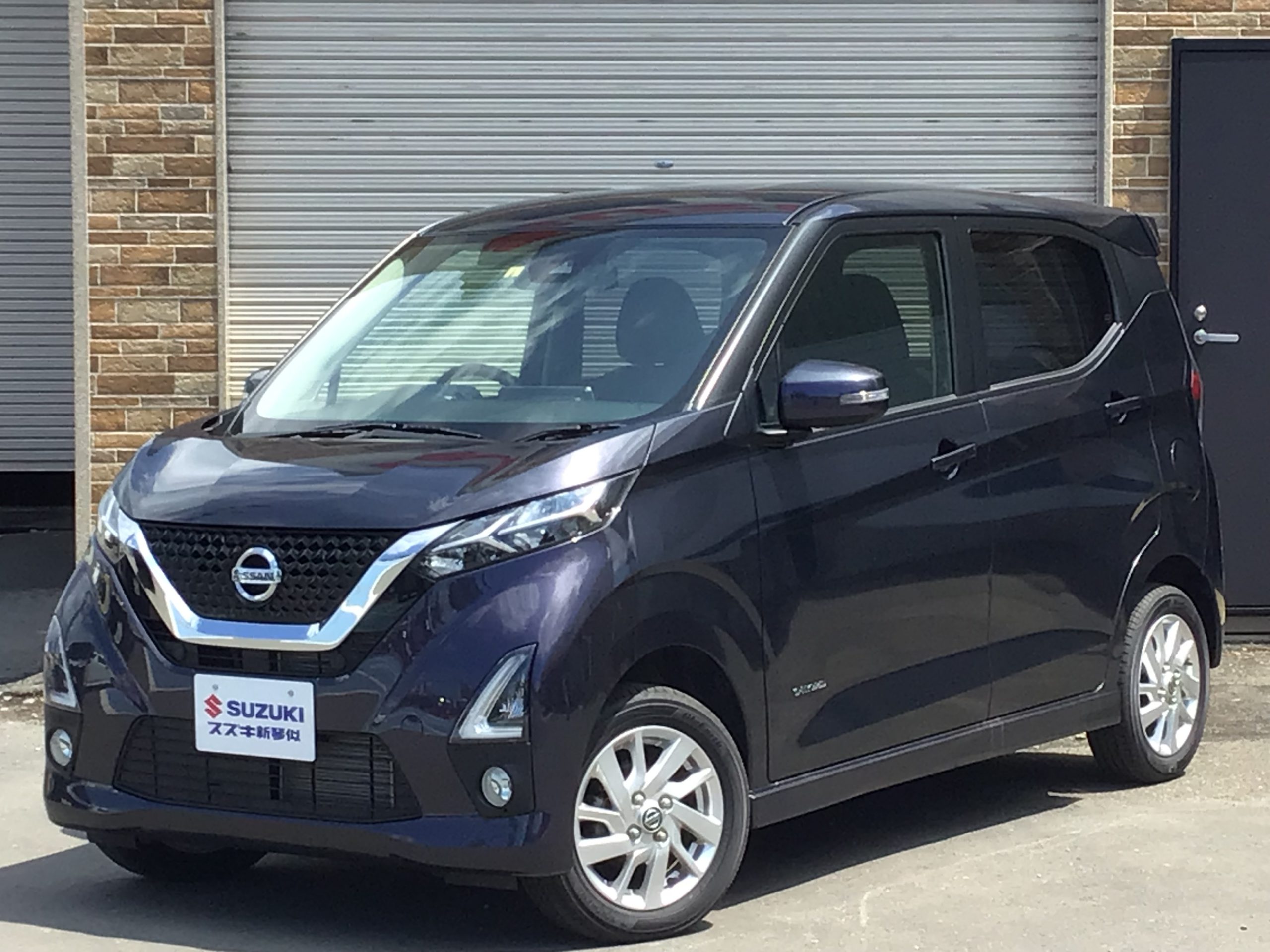 日産 デイズ ハイウェイスターX 4WD 純正メモリーナビ 全方位カメラ 冬タイヤ積み込み パープルパール