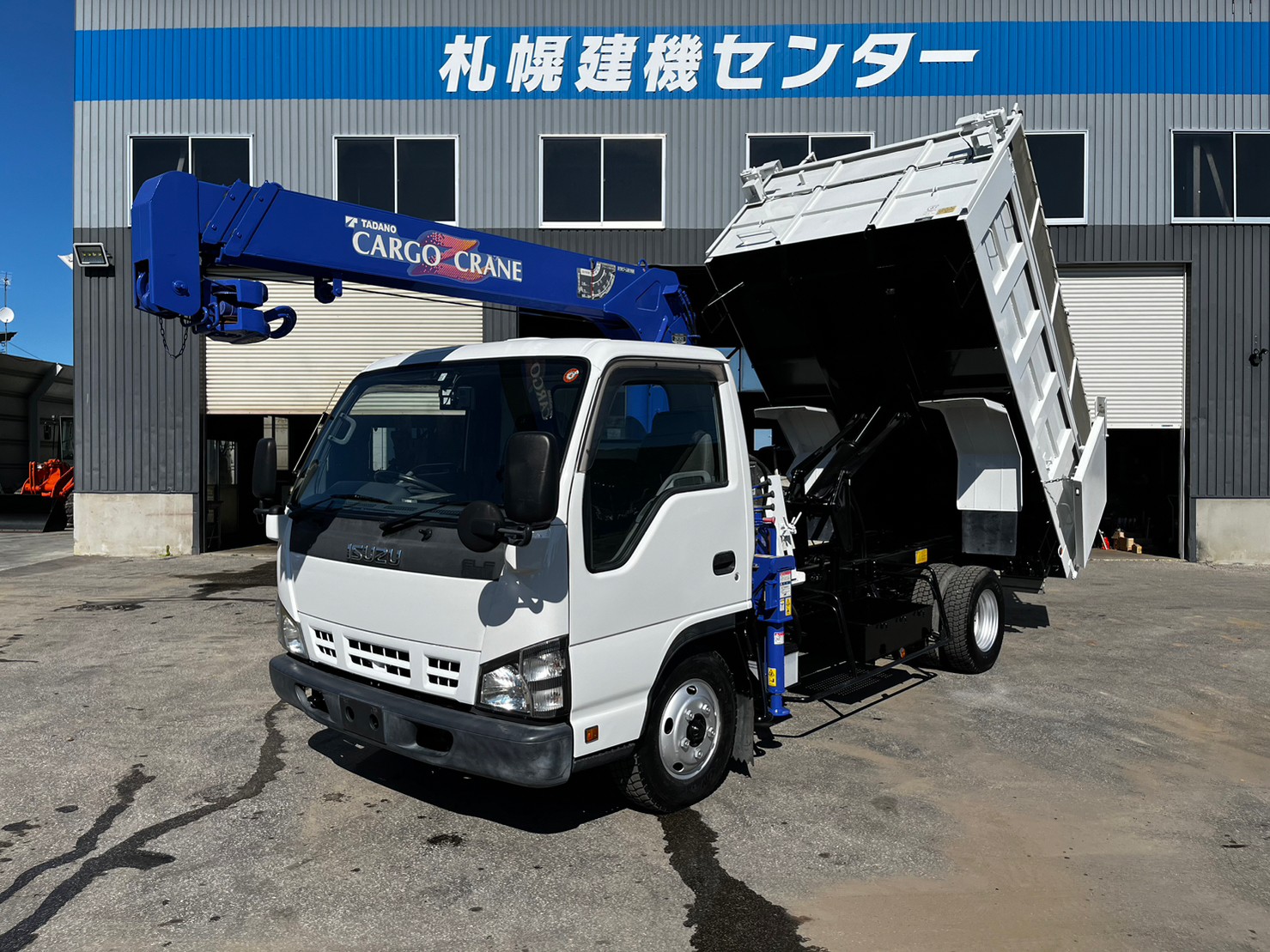 平成18年 エルフ4トン3段クレーン 深ダンプ ★土砂禁 ★電動コボレーン付 ★吊りトン2.63t ★観音開き仕様