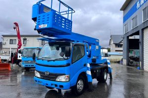 平成20年　デュトロ12ｍ高所作業車　★積載荷重200㎏　★車高3.3ｍ　★スチールバケット　★上物アイチ