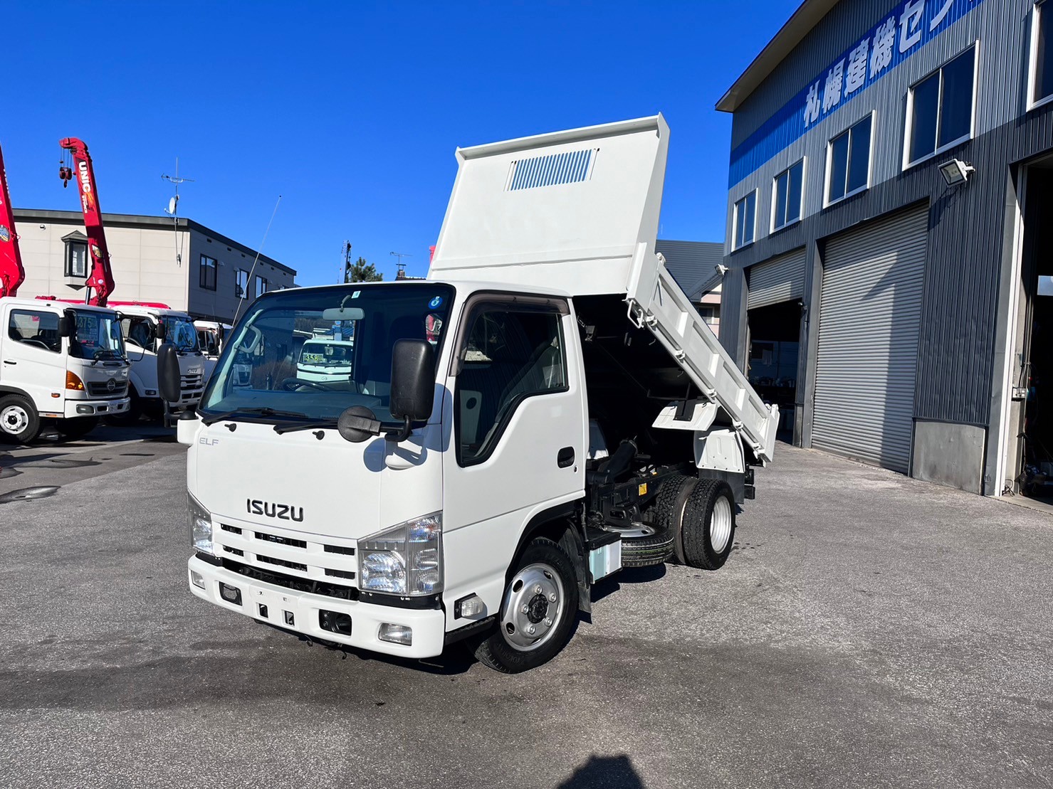 平成26年 エルフ2トンダンプ ★4WD ★コボレーン付 ★ご奉仕価格!!!