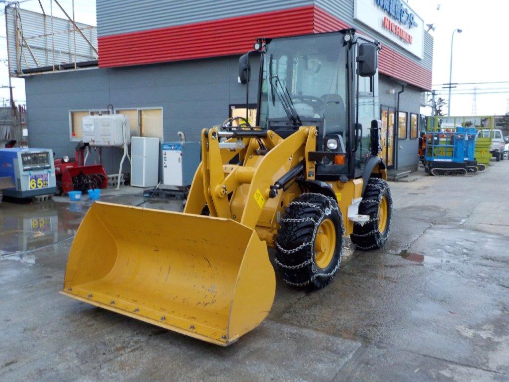 CAT 901C2 0.4㎥ 2020年モデル スノータイヤ