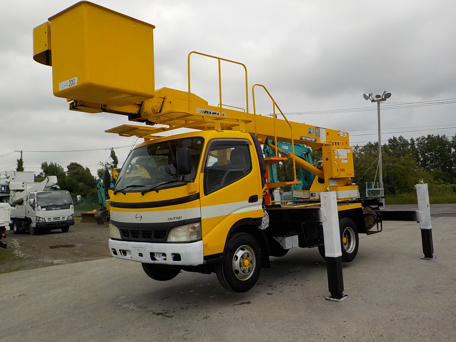 平成18年 デュトロ 16m高所作業車 FRPバケット