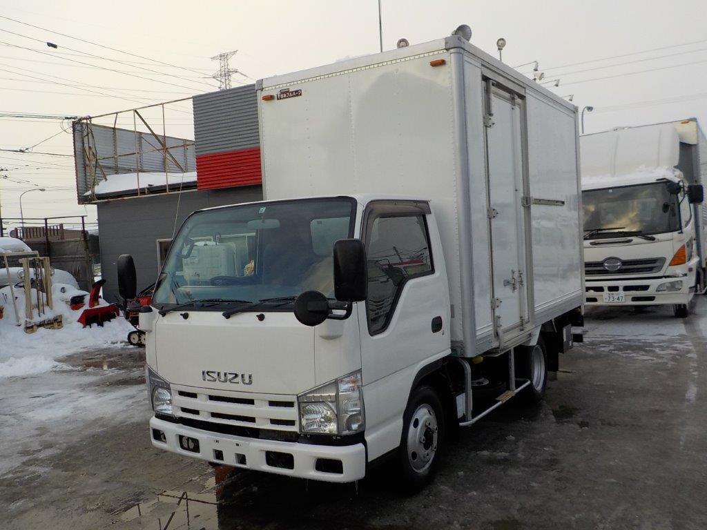 平成20年 いすゞ エルフ 2.6トンパネルバン 4WD・跳ね上げ式パワーゲート(車検令和4年10月)