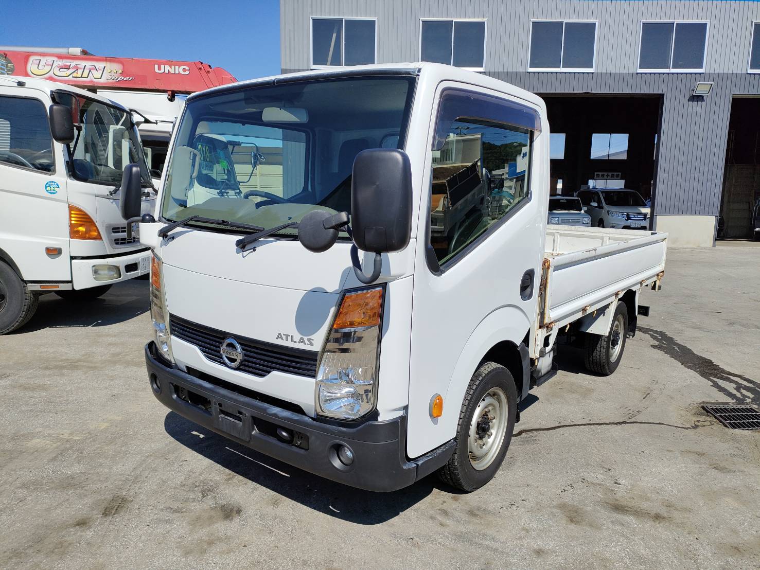 平成24年アトラス1.4t平 4WD