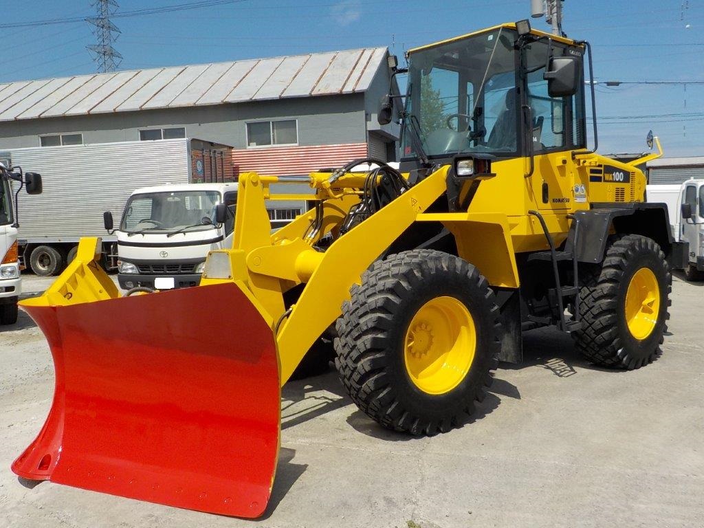 平成16年 コマツ WA100-5 スノータイヤ 1.3㎥ ワンタッチ式スノープラウ エアコン付(車検令和4年11月)