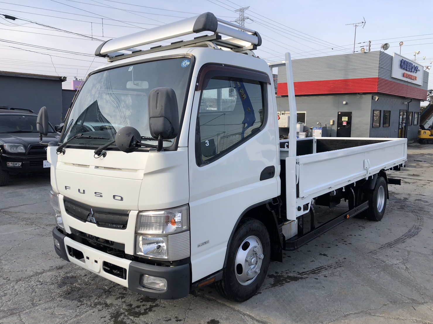 平成25年 三菱 キャンター 2トン平ロング 全低床(車検1年付)